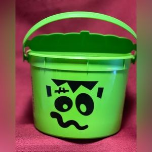 2023 McDonalds Happy Meal Halloween Bucket Pail Green Monster